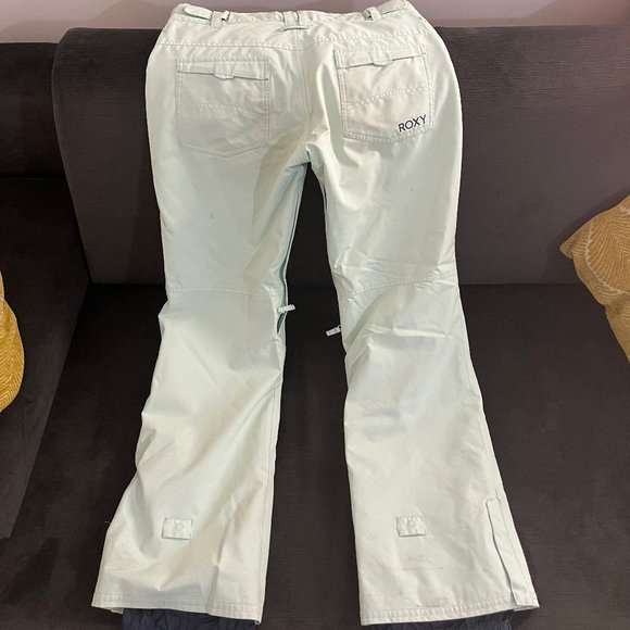 Roxy ski/snowboard pants - Picture 2 of 3